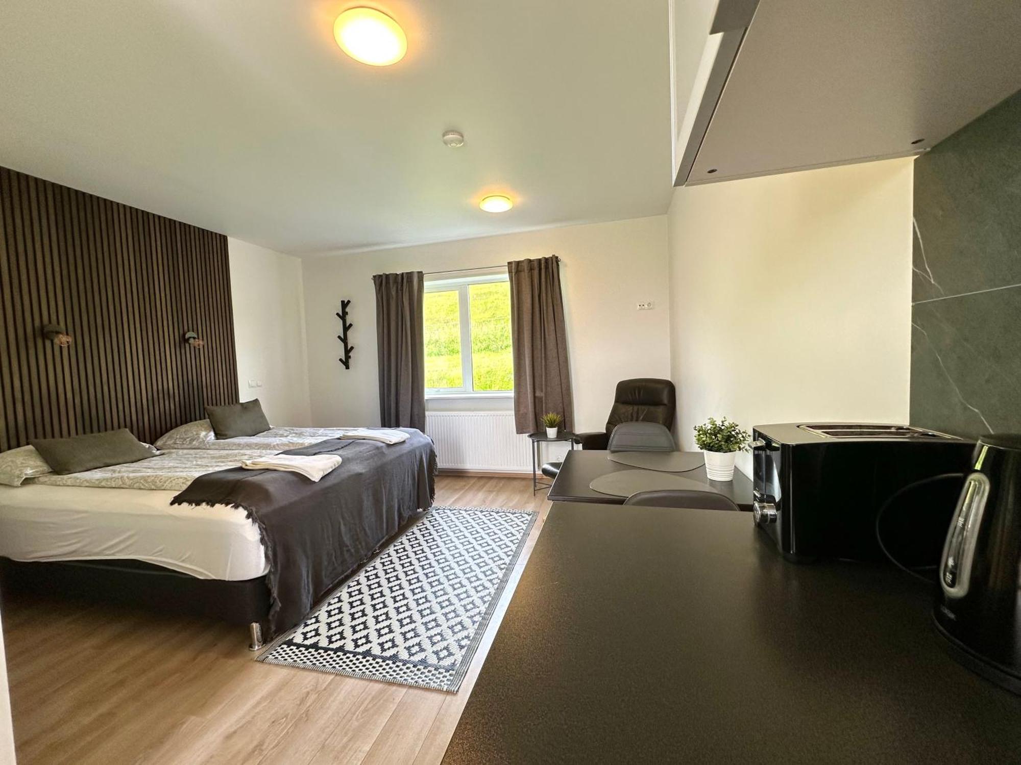Guesthouse Brunahlith Athaldalur Экстерьер фото